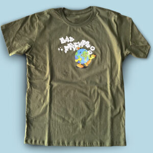 Camiseta ( Sem Fumaça, Sem Rojão ) Bad Friends Estamparia